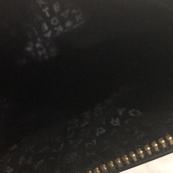 Kate Spade Wristlet - Picture 3 of 3